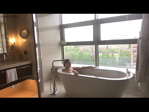 ❤️ Gagică imensă care își masturbează cu pasiune păsărica în baie ❤❌  at ro.com-porn-mz.ru ❌
