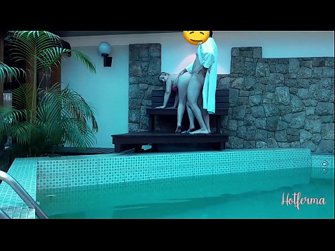 ❤️ Șeful o invită pe menajeră la piscină, dar nu a putut rezista la o partidă fierbinte ❤❌  at ro.com-porn-mz.ru ❌