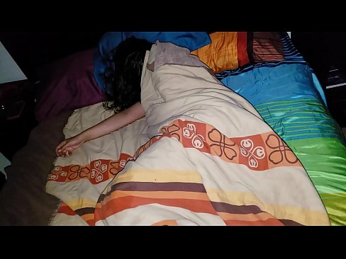 ❤️ Fiul vitreg care își ceartă tânăra mamă vitregă în timp ce ea doarme. ❤❌  at ro.com-porn-mz.ru ❌
